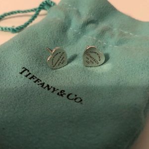 Authentic TIFFANY & CO. MINI HEART EARRINGS